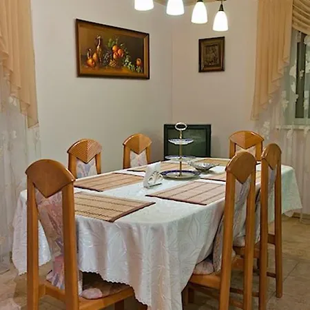 Inn Comfort-house *